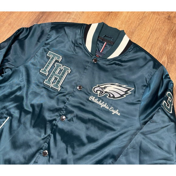 Tommy Hilfiger Philadelphia Eagles Satin Jacket Mens NFL NWT Varsity Green XL - Picture 4 of 7